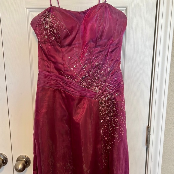 Cire A Division of Landa Purple Iridescent Formal Dress - Picture 1 of 7